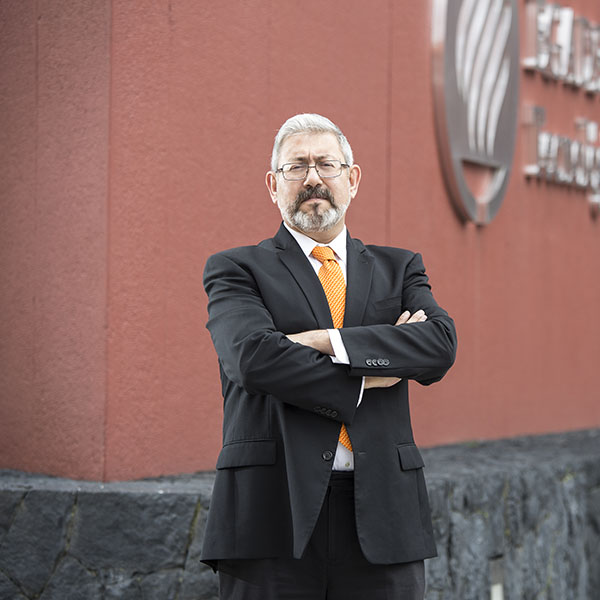 Macario Schettino