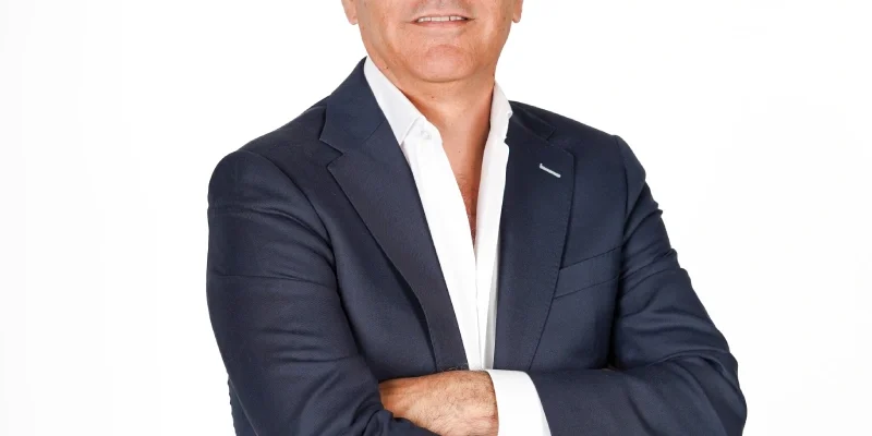Luis Topete